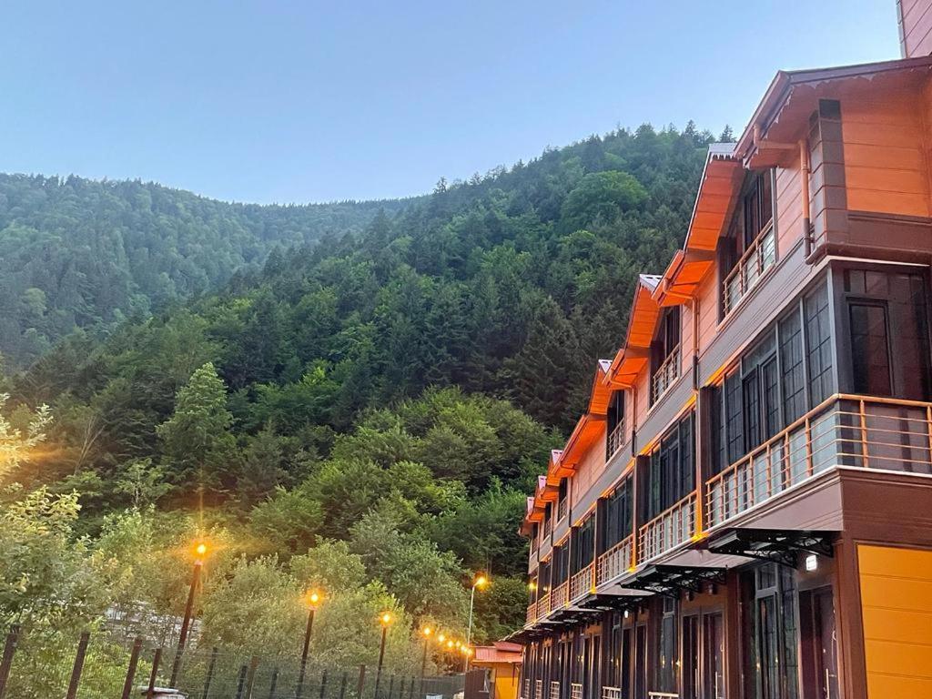 Cennet Suit Otel Uzungöl Exterior foto