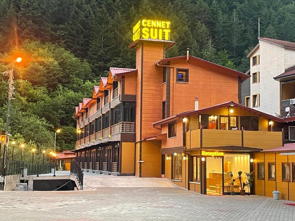 Cennet Suit Otel Uzungöl Exterior foto